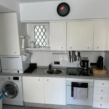 Dulce & Saladar Apartment