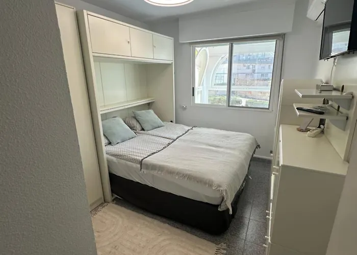 Dulce & Saladar Apartment