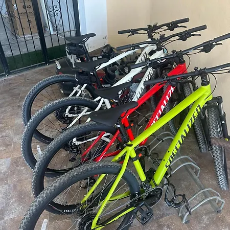 דירה Dulce & Saladar קלפה